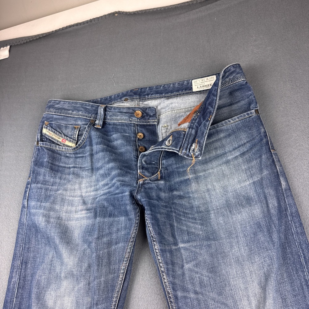 Diesel Larkee Jeans Men's 34x30 (Fits 38x30) Blue Regular Straight Wash 0801Z